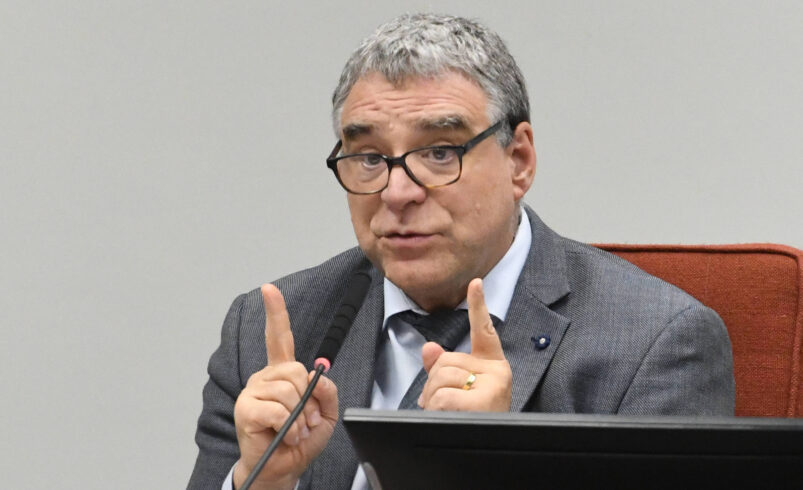 Jurista Afirma que Anistia é Incompatível com a Constituição Brasileira