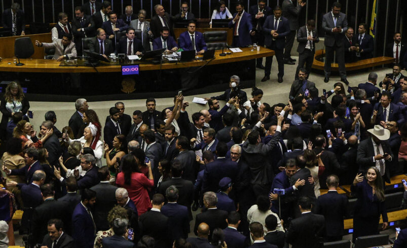 Planalto Identifica Omissão de Ministros no Voto sobre Anistia em 20 de Setembro de 2025