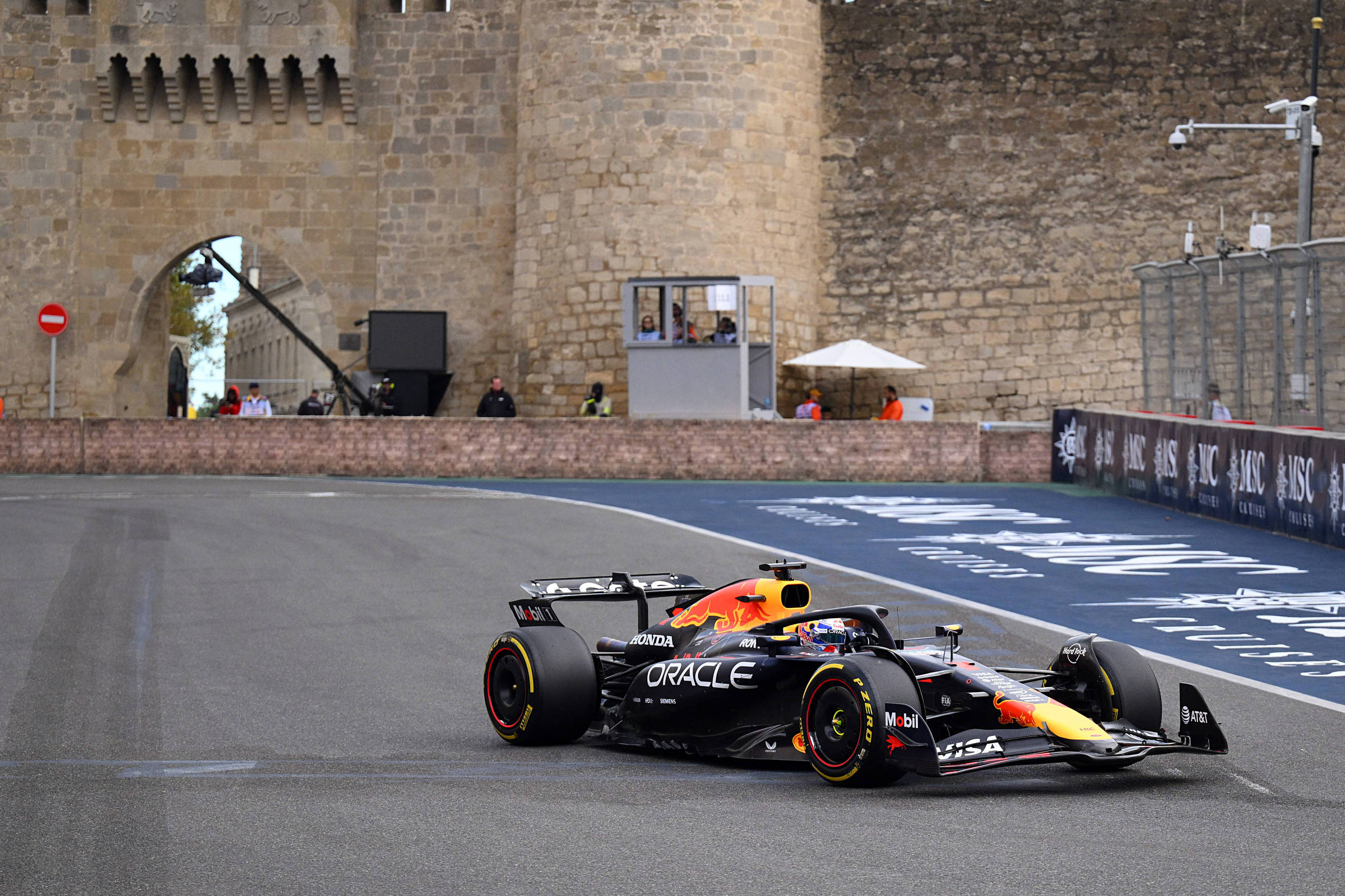 Max Verstappen conquista vitória dominante no GP do Azerbaijão – 21/09/2025 – Esporte
