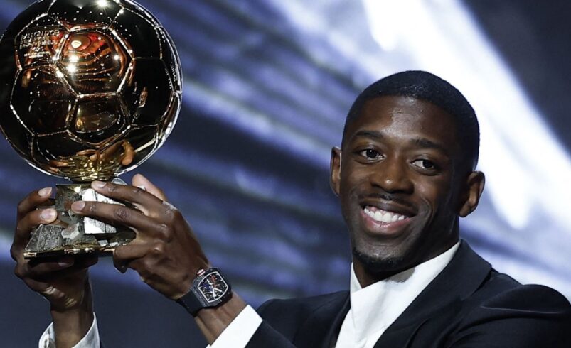 Dembélé e Bonmatí são coroados com as Bolas de Ouro como os melhores do mundo em suas categorias