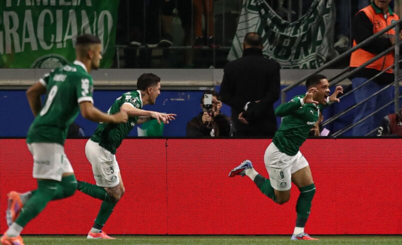 Palmeiras vence River Plate novamente e avança para a semifinal da Libertadores
