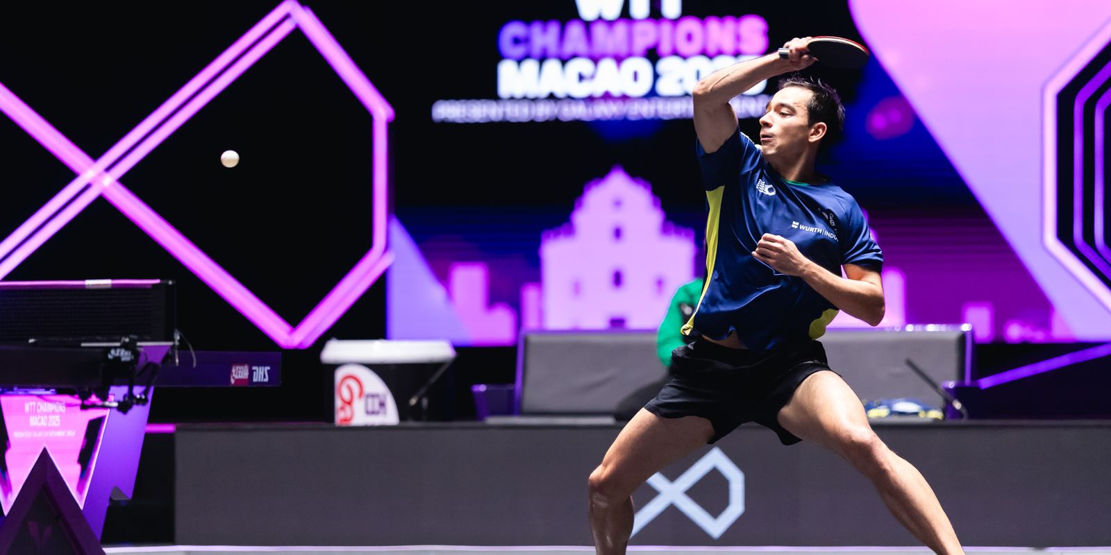 Hugo Calderano conquista o vice-campeonato no WTT Champions Macau