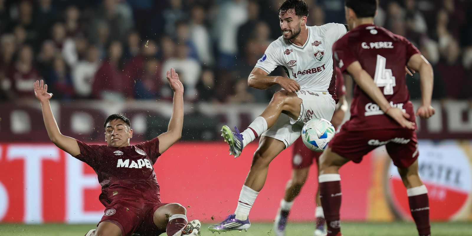 Fluminense perde para o Lanús na Copa Sul-Americana e inicia competição em desvantagem
