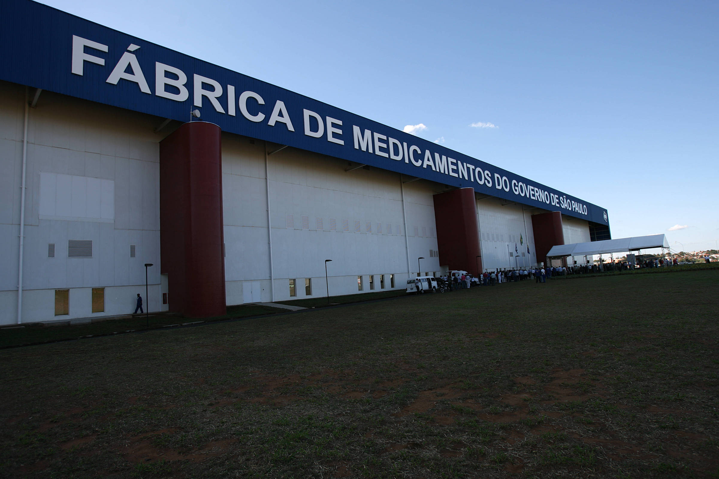Governo de São Paulo Anuncia Aumento na Produção de Medicamentos – 22/10/2025 – Painel