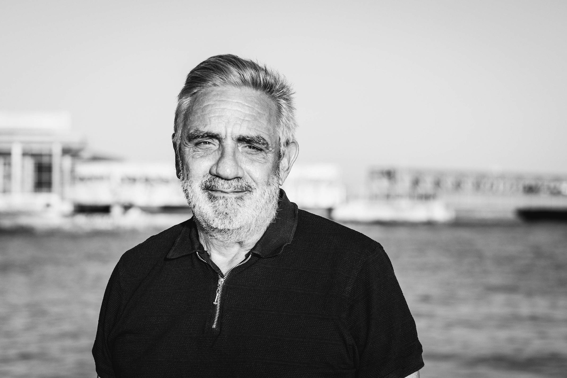 Biógrafo analisa desânimo de Herzog em relação ao cenário mundial – 18/10/2025 – Poder