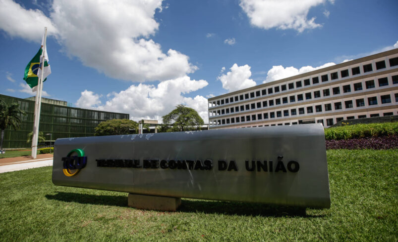 Fórum Debate Orçamento e Estratégias para Redução das Desigualdades Sociais em [Local] – 05/11/2025