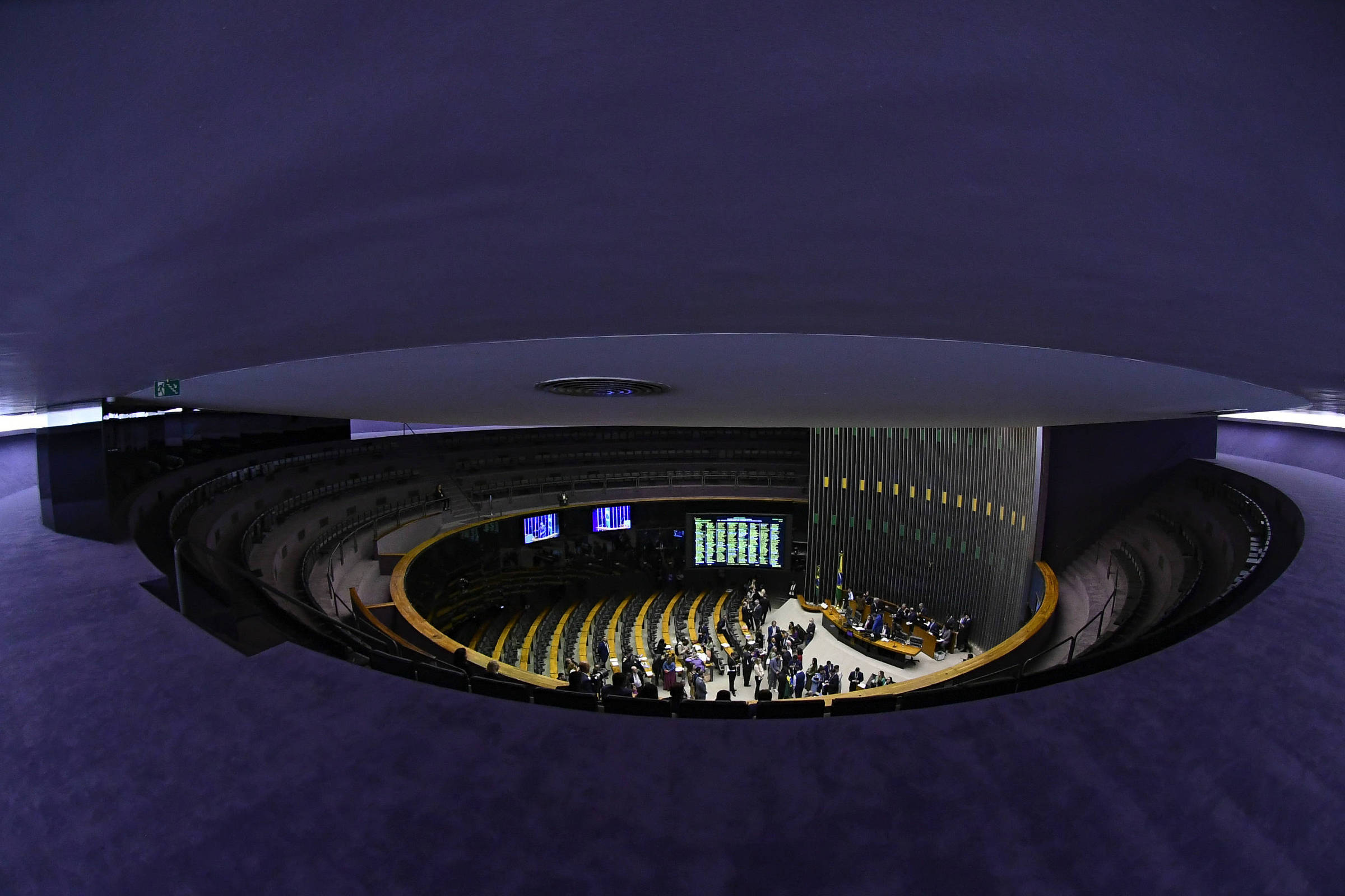 Especulação sobre Cargos e Corrupção em Debate Político – 26 de Outubro de 2025 – Marcus Melo