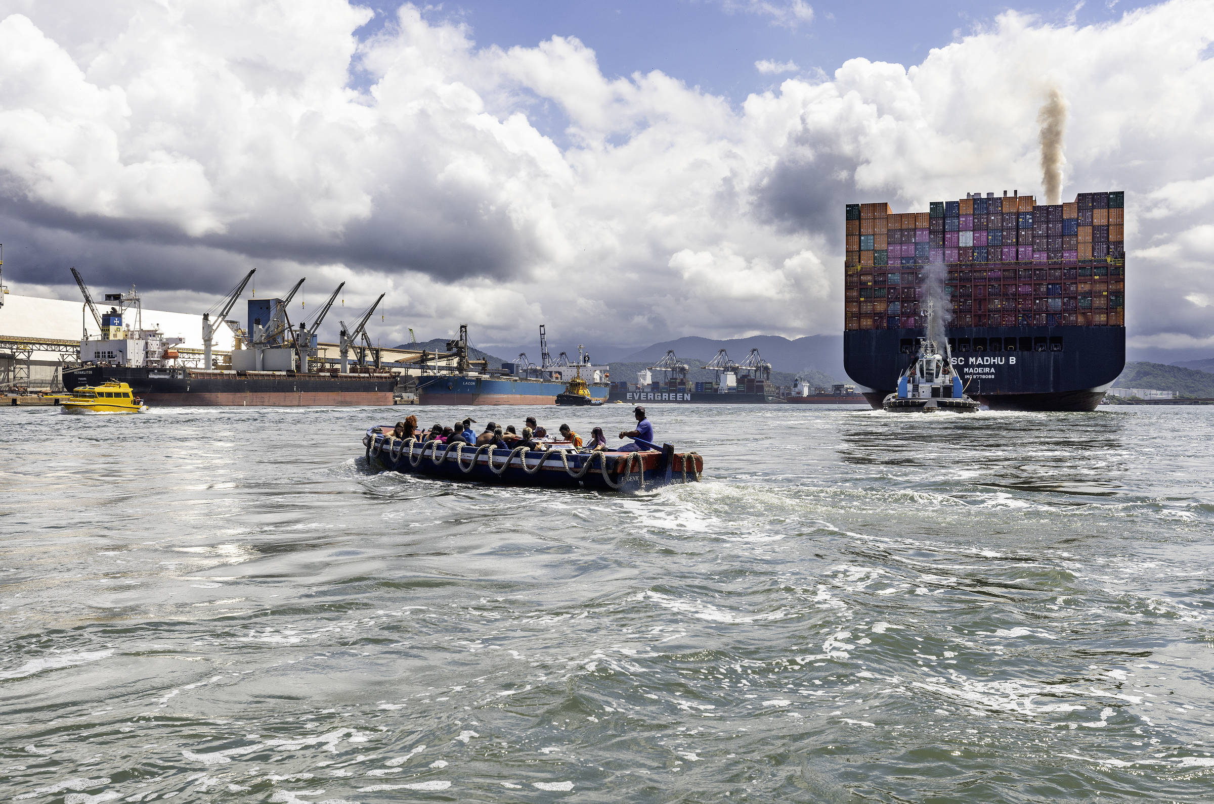 Governo de Tarcísio Lança Campanha para Túnel Santos-Guarujá em 20 de Outubro de 2025