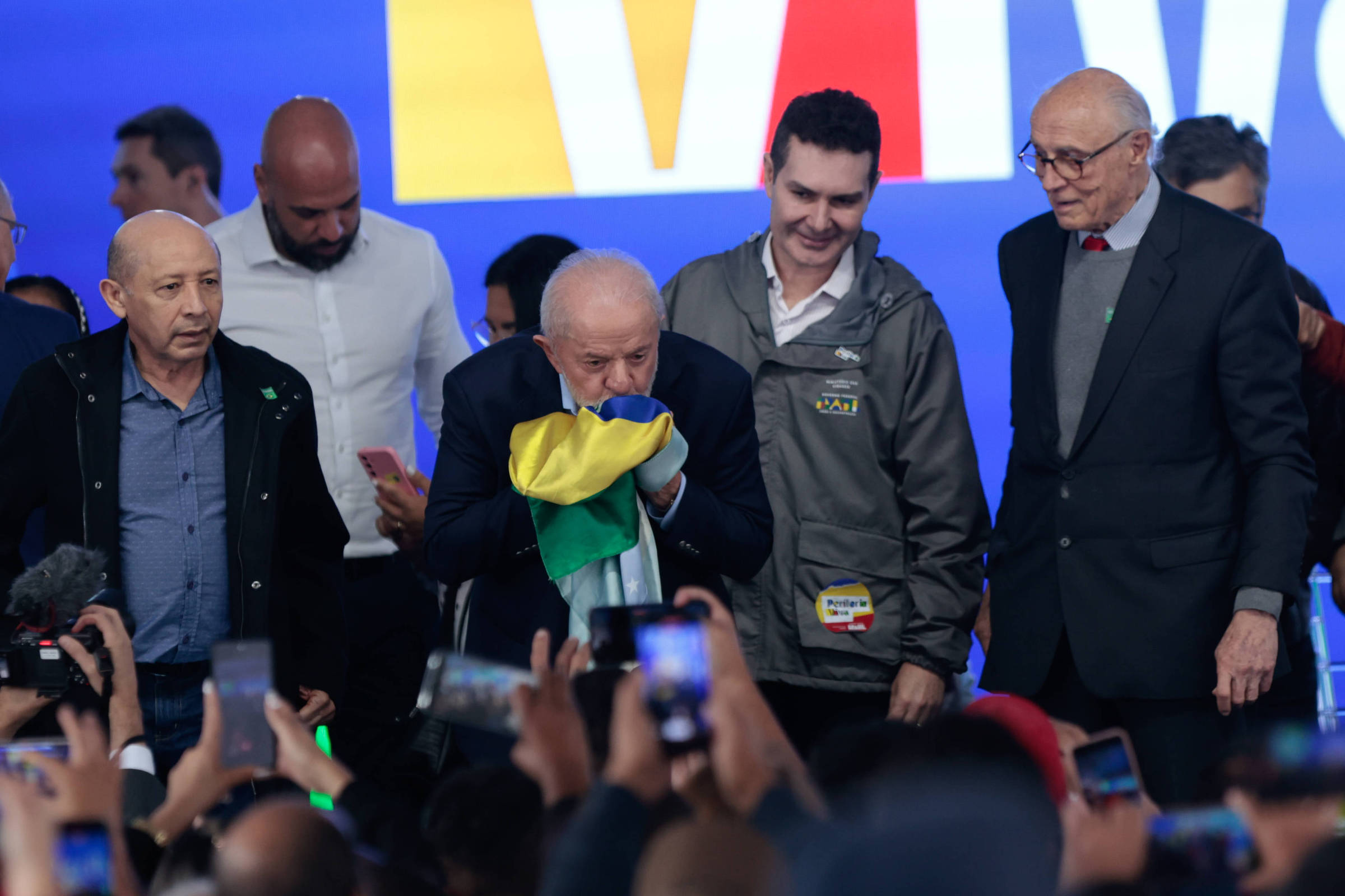 Órgão Governamental Aborda Soberania e Terrorismo em Novas Diretrizes – 19/10/2025