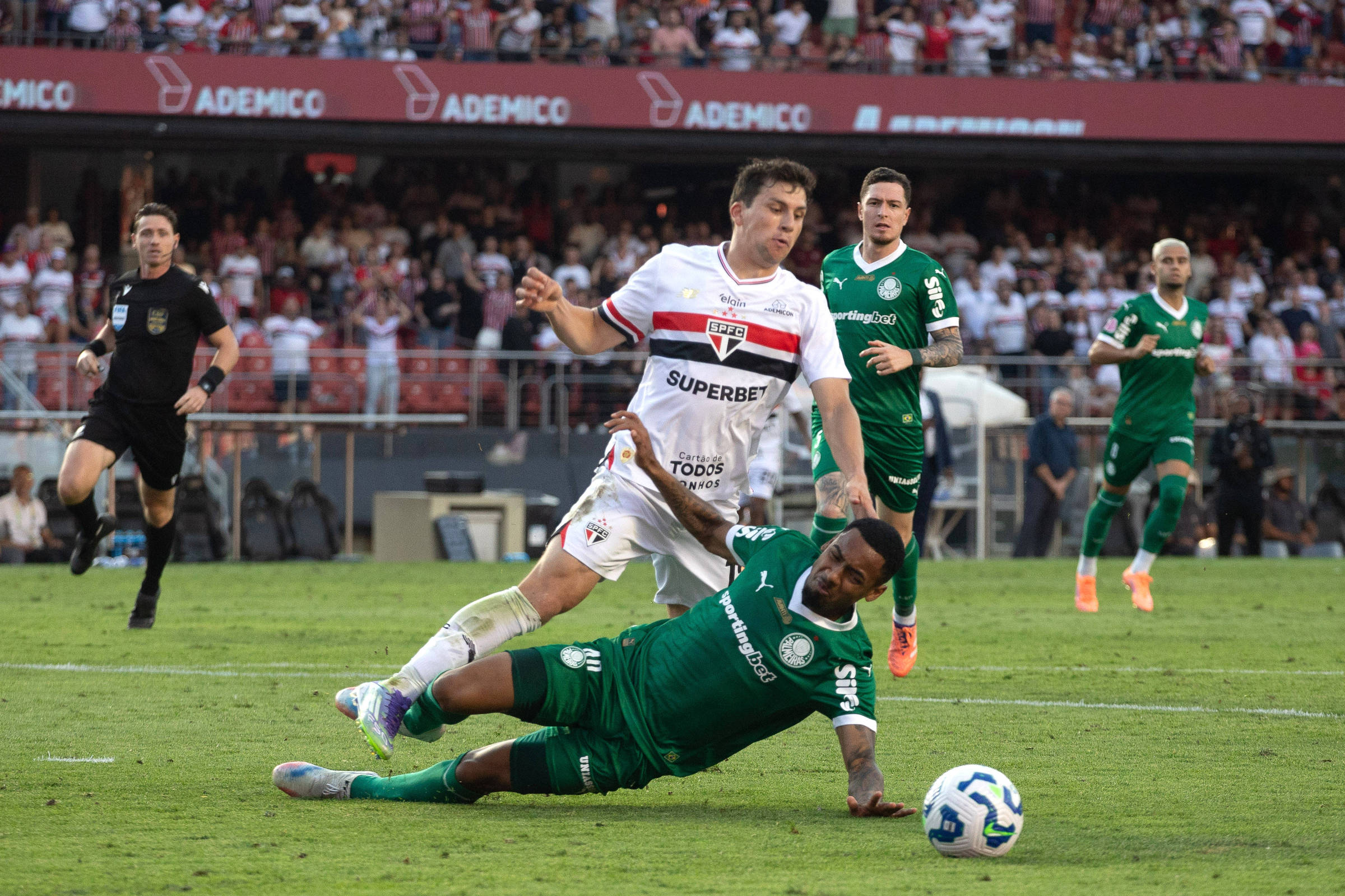 CBF divulga áudio do VAR da partida entre São Paulo e Palmeiras – 09/10/2025
