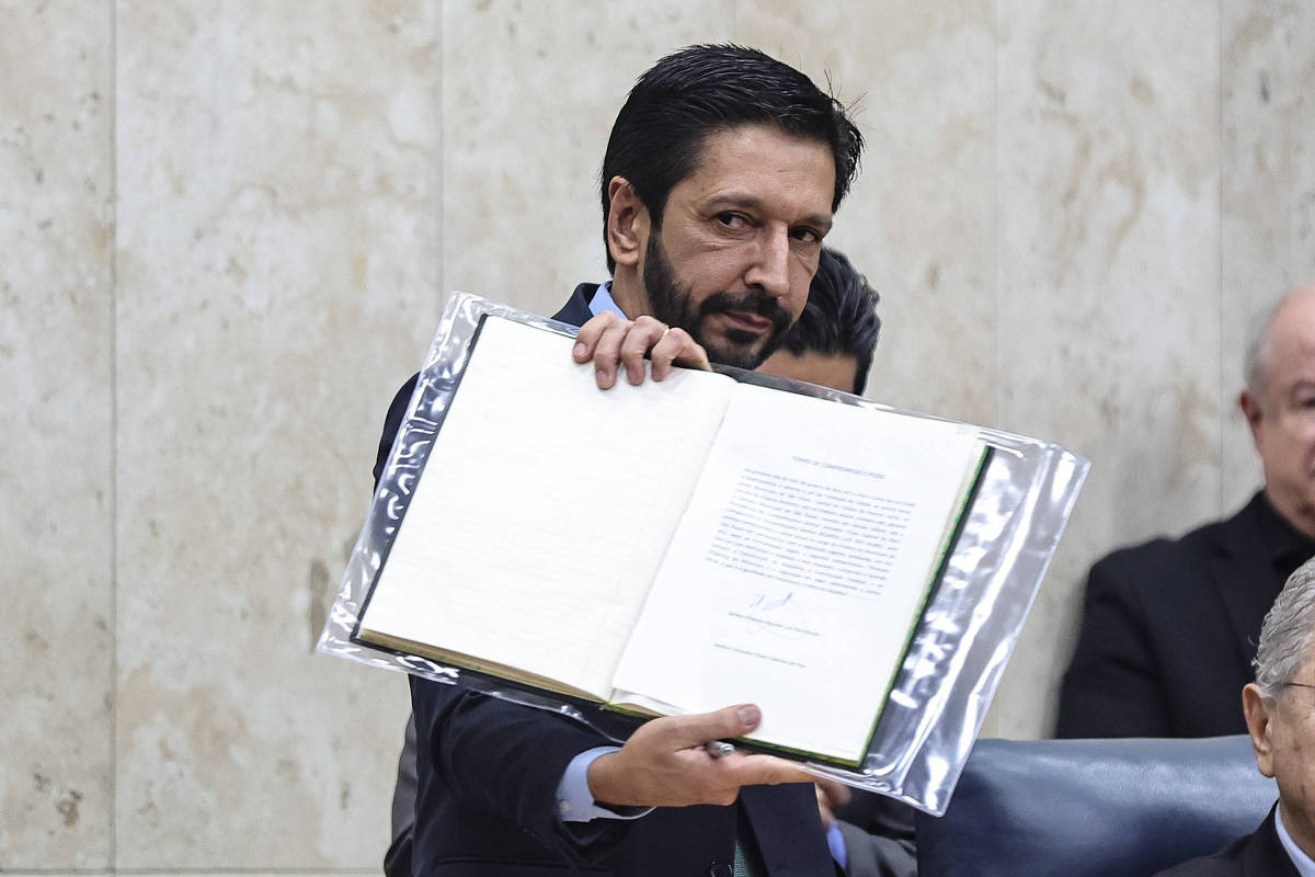 Vereadores de São Paulo aprovam contas de Ricardo Nunes seguindo recomendações do TCM – 22/10/2025