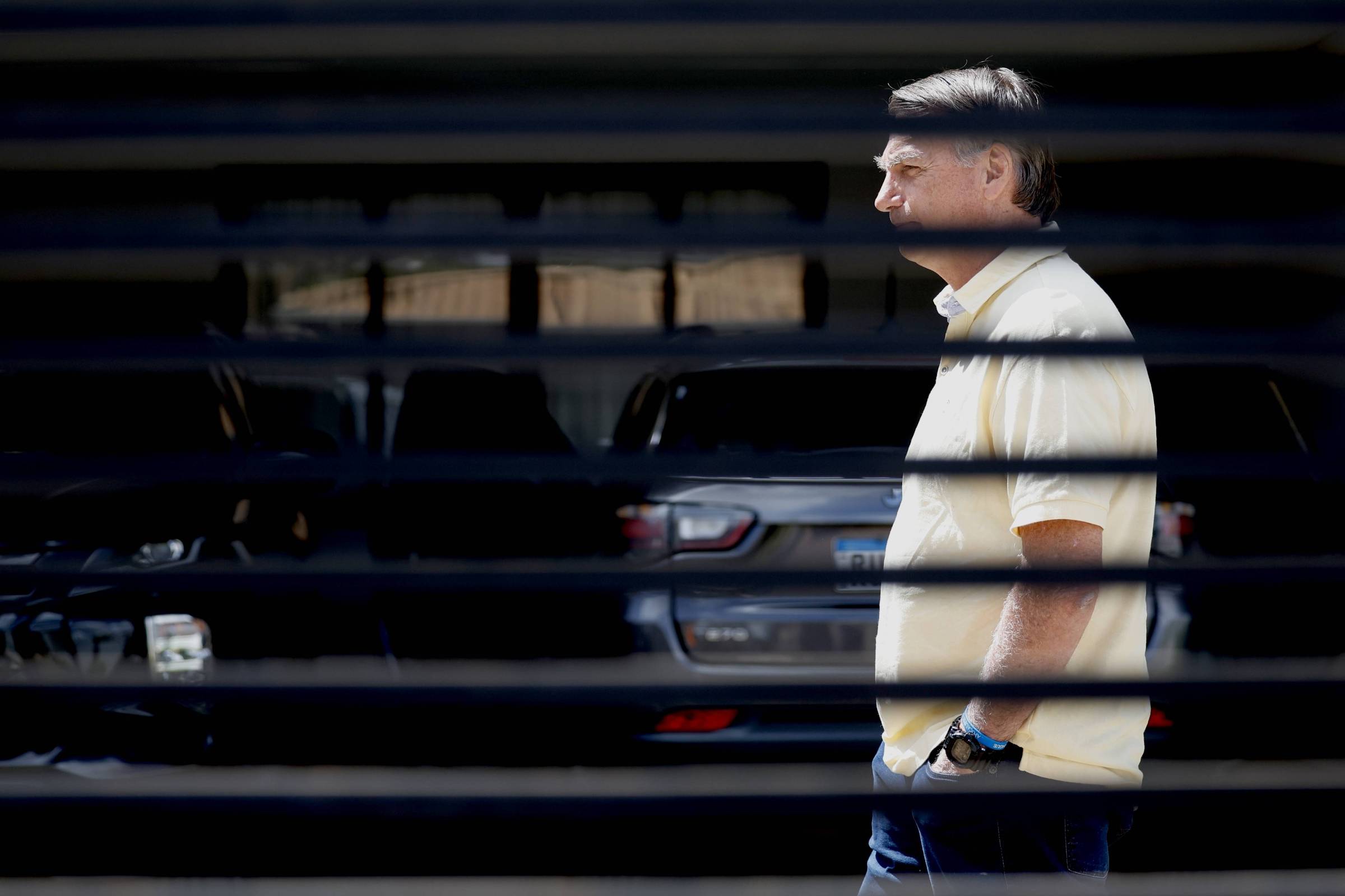 Bolsonaro se Encontra com Relator da CPI do INSS em Brasília – 23 de Outubro de 2025