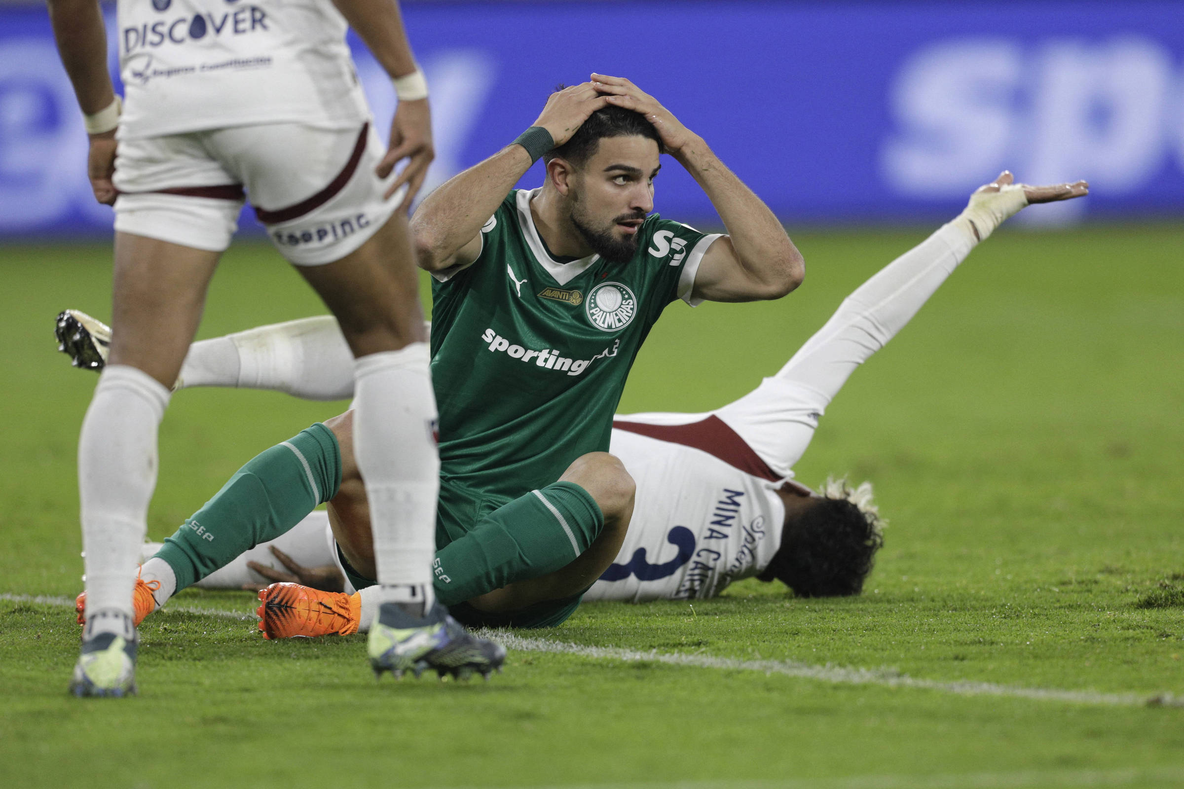 Palmeiras é derrotado pela LDU e enfrenta dificuldades na Libertadores – 23/10/2025 – Esporte