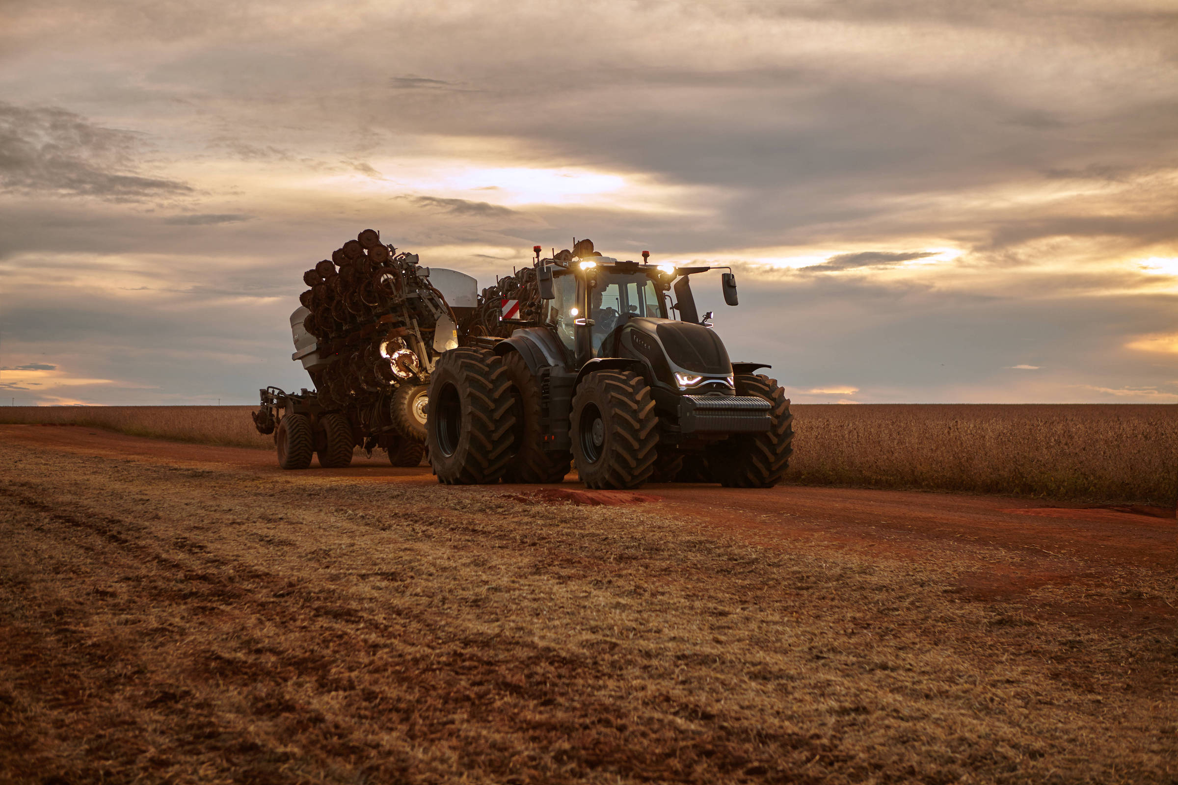Deputado do PSOL Propõe Taxação de 15% sobre Títulos do Agronegócio em Brasília