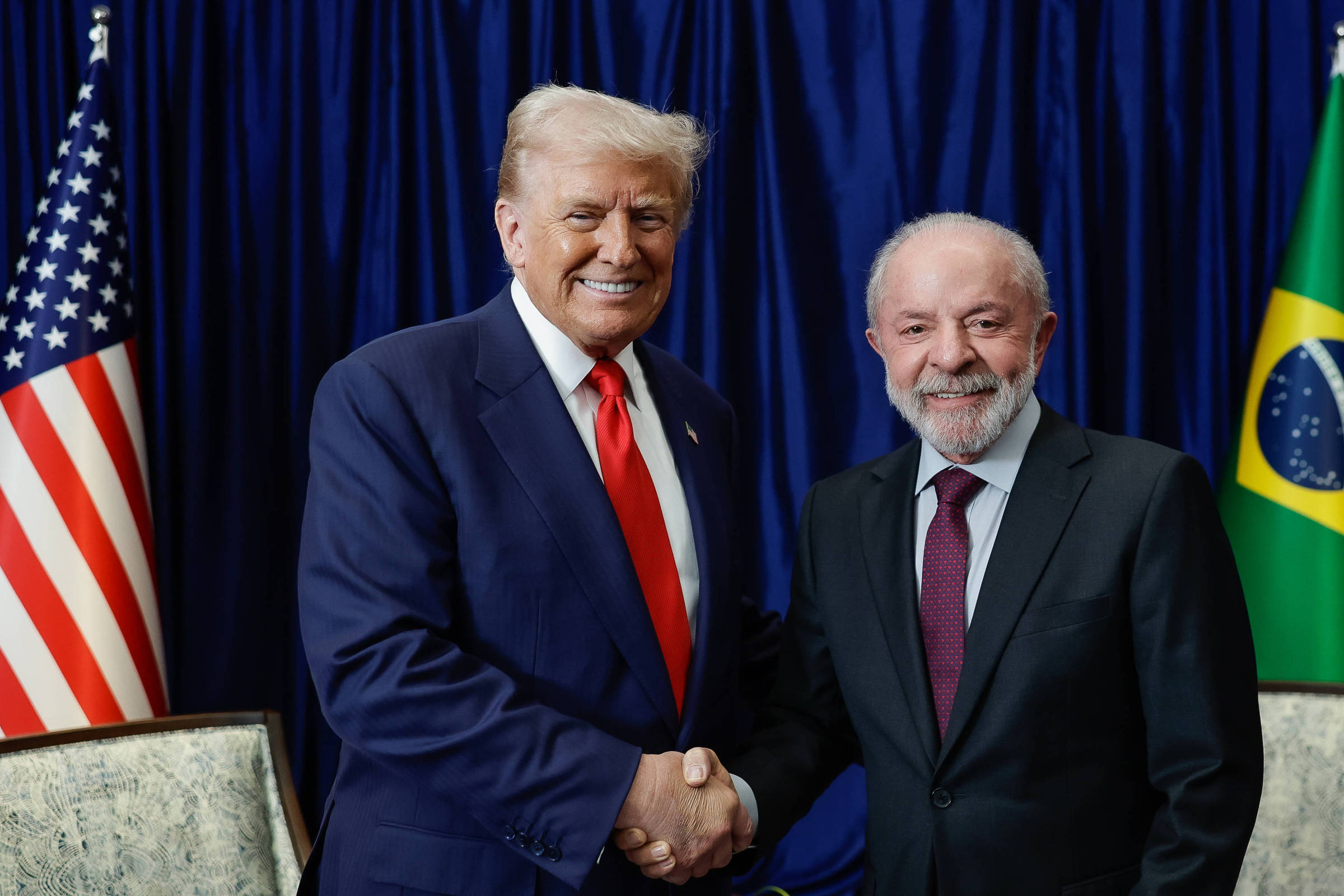 Imagem de Lula e Trump Alcança Recorde de Interações nas Redes Sociais do Ex-Presidente Brasileiro – 28/10/2025