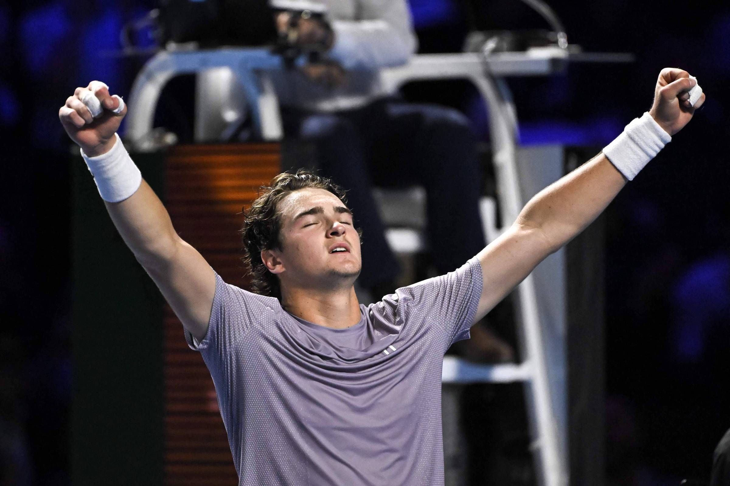 João Fonseca avança para a 28ª posição no ranking mundial de tênis – 27/10/2025 – Esporte