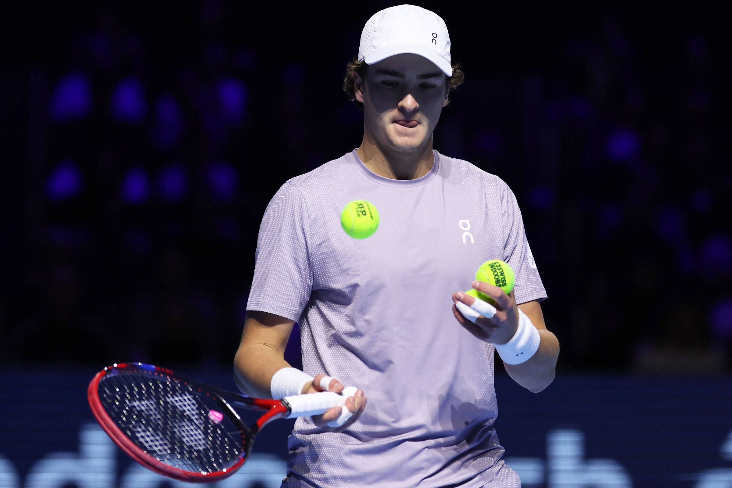 João Fonseca utiliza meditação e técnicas de respiração como estratégias de preparação para competições – 27/10/2025 – Esporte