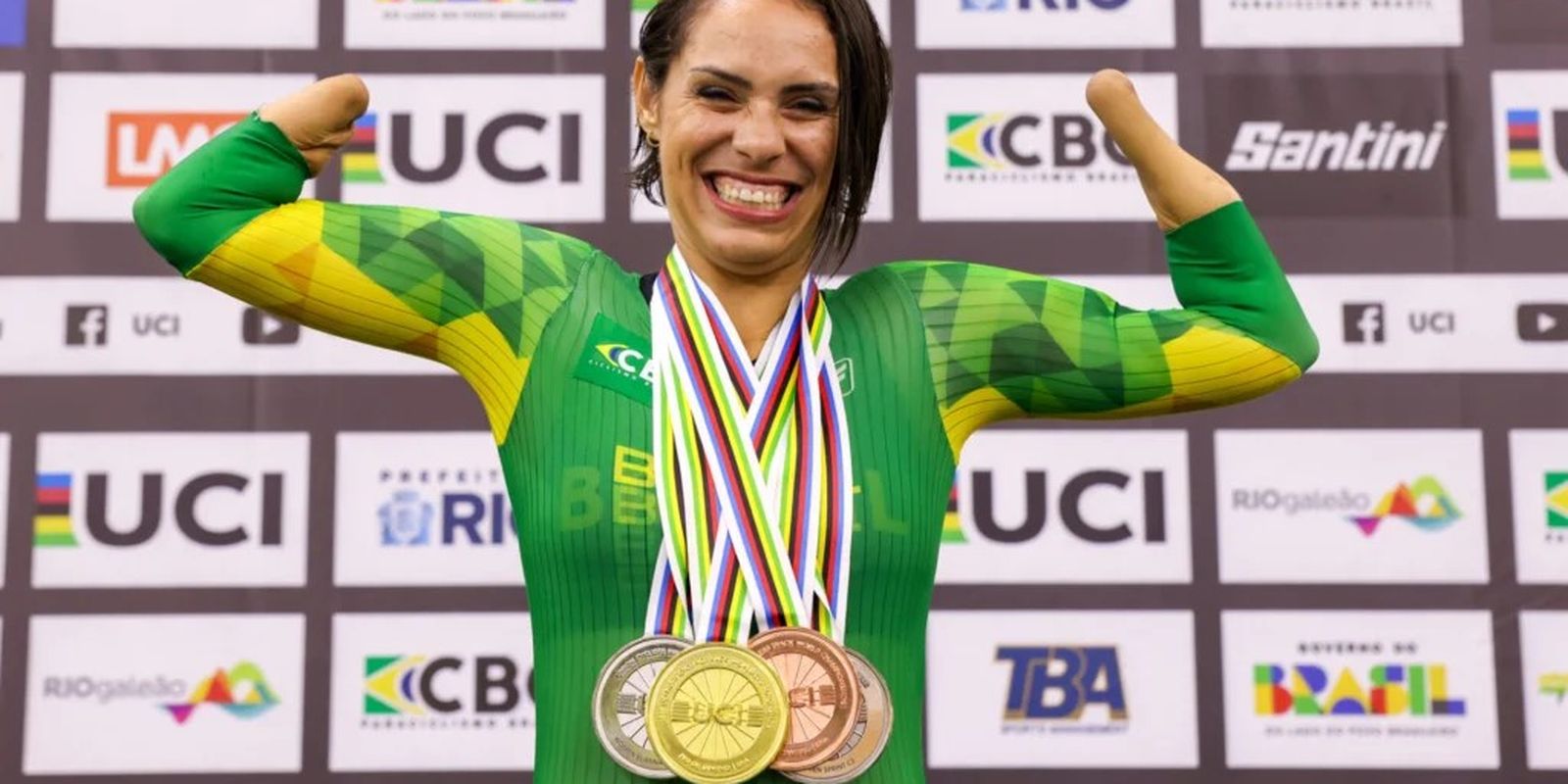 Sabrina Custódia conquista medalha de prata e encerra Mundial com quatro pódios.