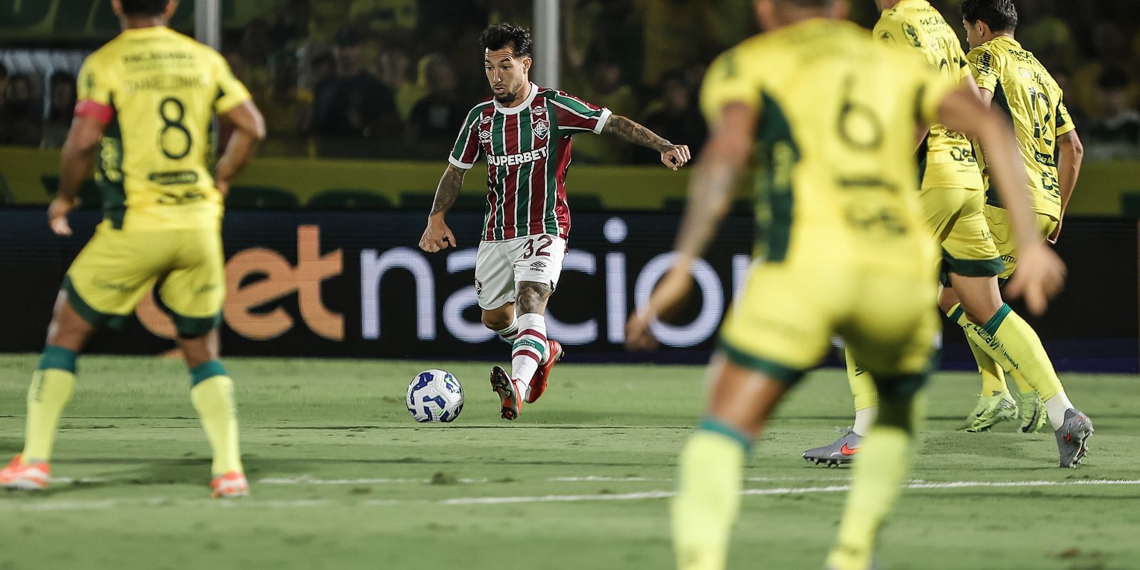 Mirassol vence Fluminense e se consolida no G4 do Campeonato Brasileiro