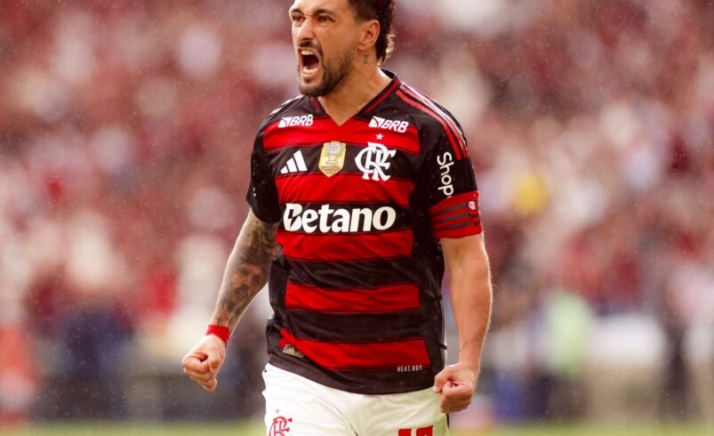 Flamengo conquista vitória no Maracanã e iguala pontos com o Palmeiras na tabela de classificação