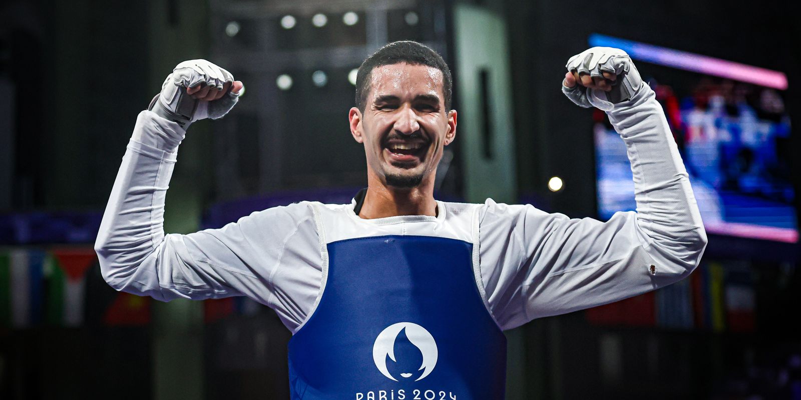 Edival Pontes, conhecido como Netinho, conquista o vice-campeonato mundial de taekwondo na China