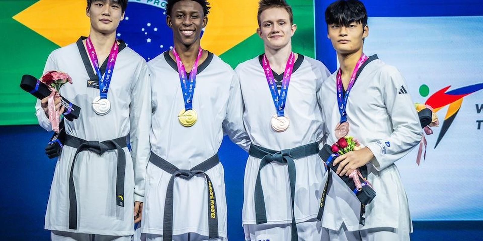 Henrique Marques ganha medalha de ouro no Mundial de Taekwondo e conquista segundo título brasileiro