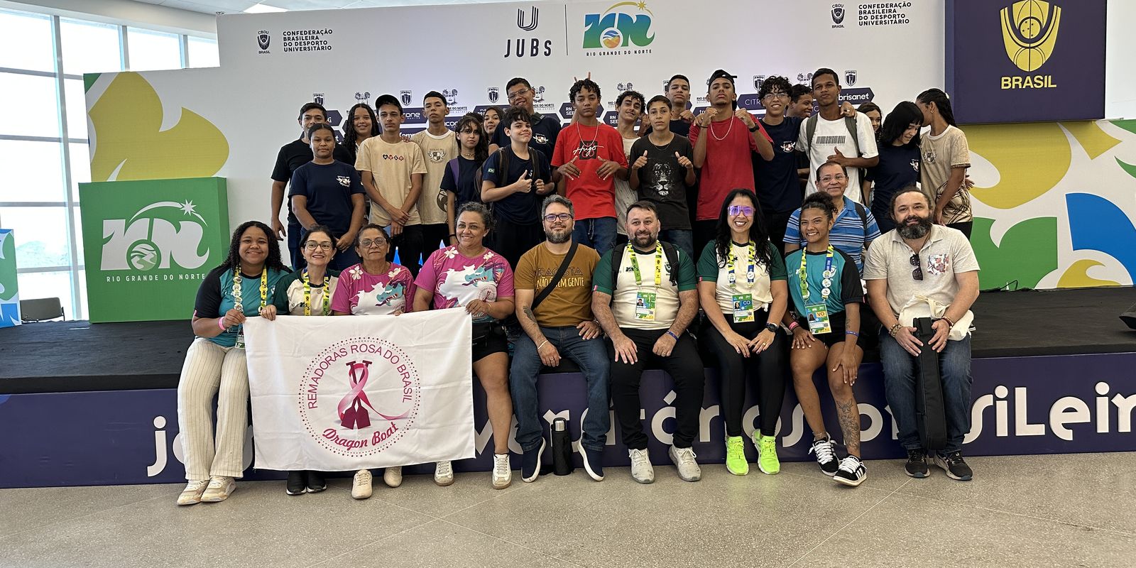 Jogos Universitários Brasileiros promovem conscientização sobre o Outubro Rosa