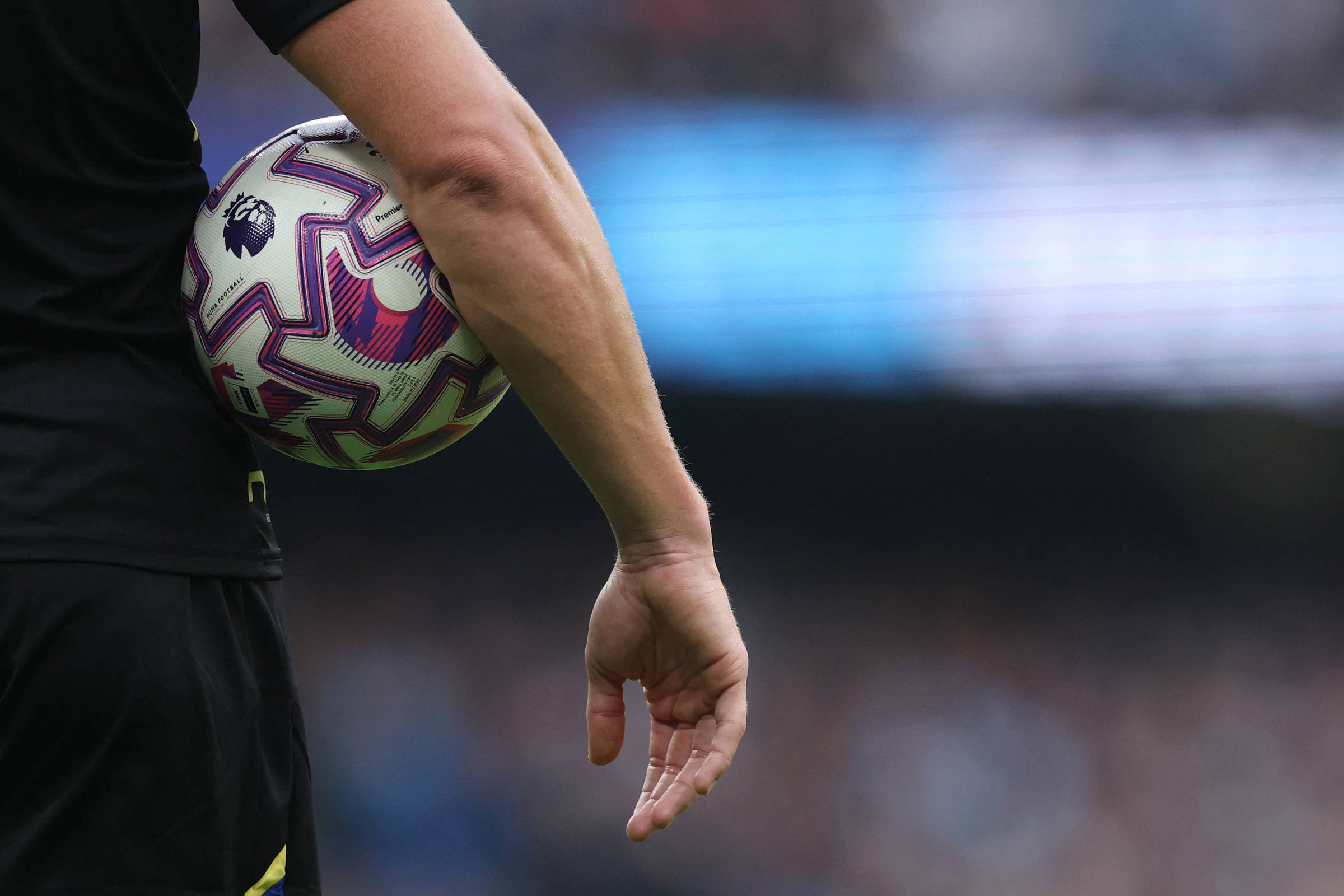 Empresário é acusado de ameaçar jogador da Premier League em meio a polêmica – 03/11/2025 – Esporte