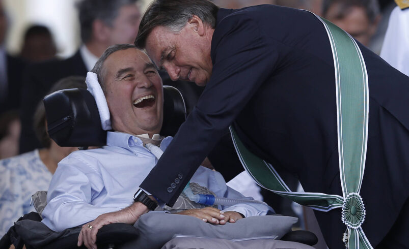 General Villas Bôas publica livro sobre a Amazônia em meio a debates políticos – 18/09/2025 – Painel