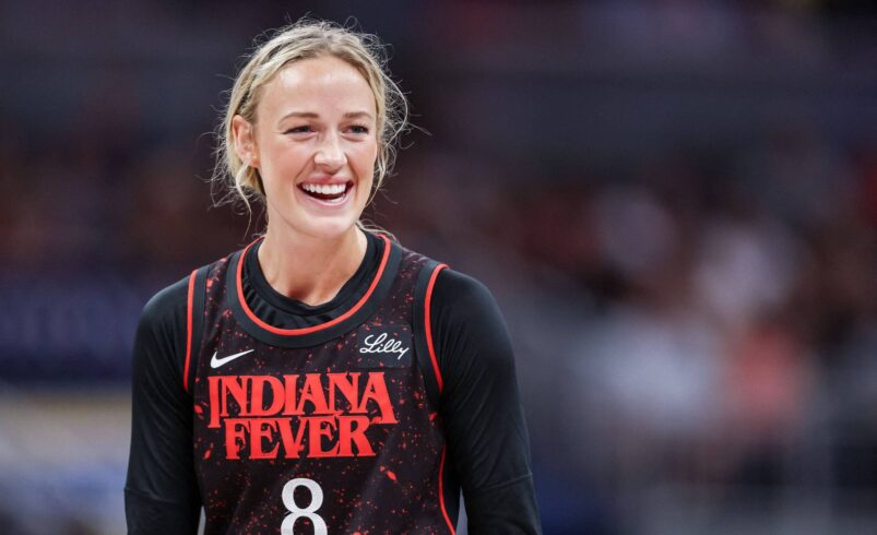 Sophie Cunningham, destaque da WNBA, brilha em partida e encanta torcedores – 01/09/2025 – Esporte