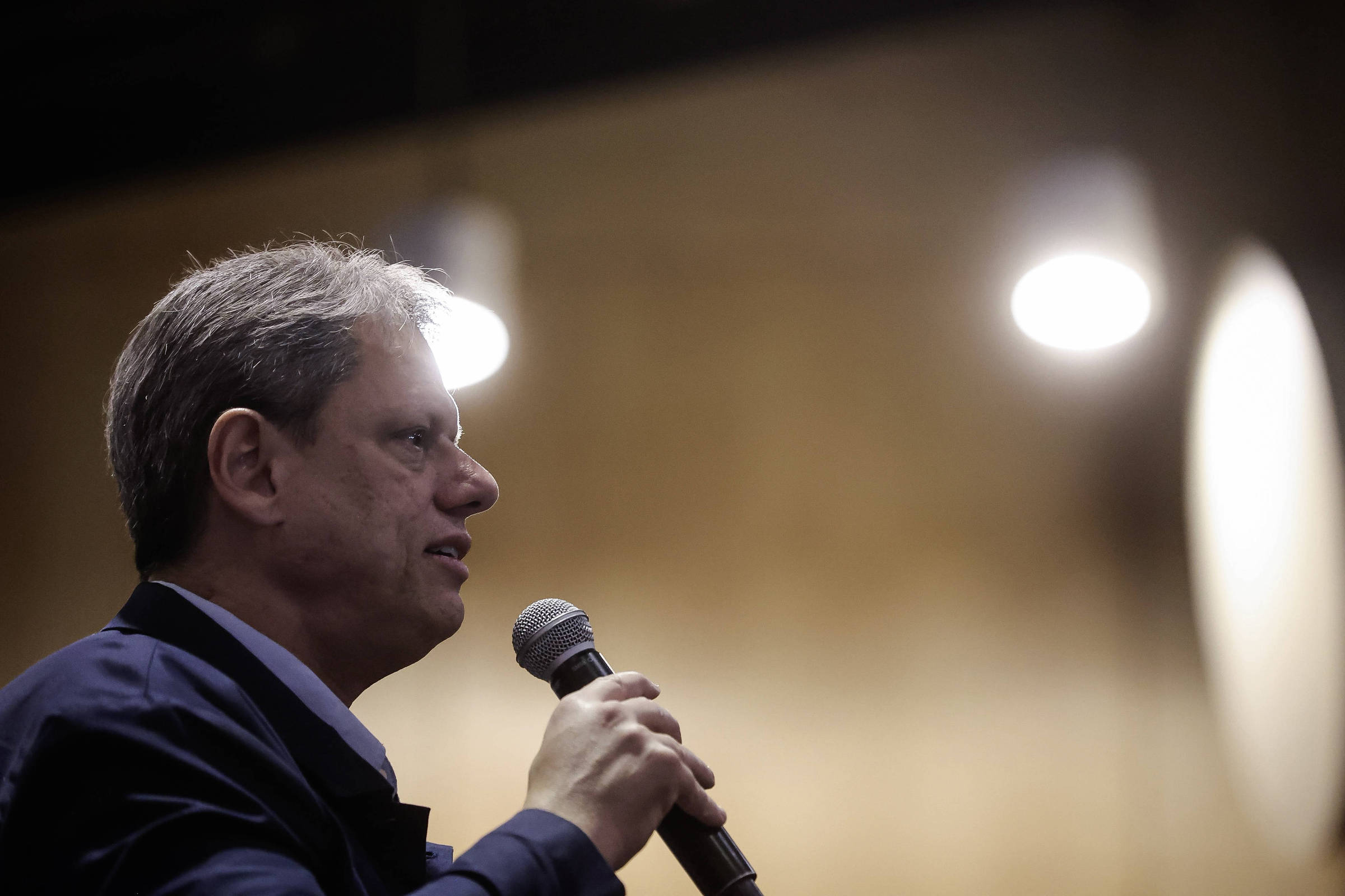 Tarcísio afirma que o mercado é a solução para a desigualdade no Brasil, diante da ineficácia do Estado – 05/09/2025 – Mercado