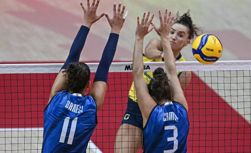 Brasil é derrotado pela Itália e disputará o terceiro lugar no Mundial de Vôlei Feminino – 06/09/2025 – Esporte