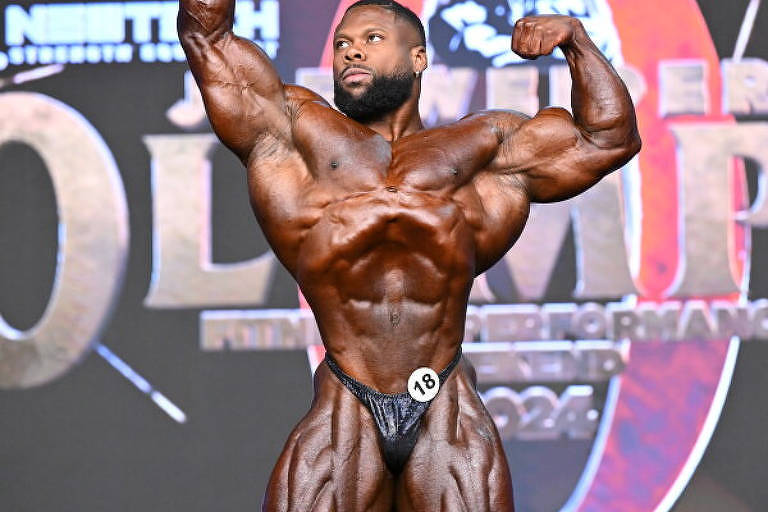 Keone Pearson, campeão na categoria 212, anuncia participação na categoria Open – 08/09/2025 – Músculo