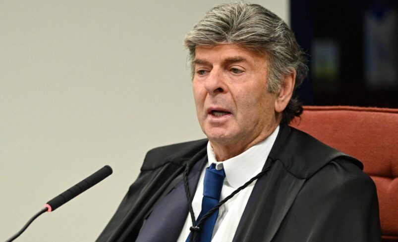 Ministro Fux analisa lacunas e desconsidera evidências em caso contra Bolsonaro – 11/09/2025 – Poder