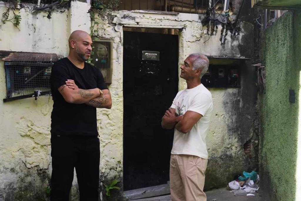 Adriano apresenta Romário à Vila Cruzeiro em evento esportivo – 13/09/2025 – Você viu?