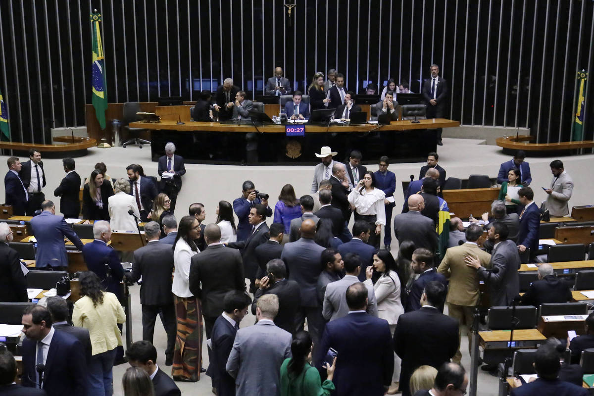 PEC da Blindagem: Votação Secreta Rejeitada em Sessão no Congresso Nacional – 17/09/2025