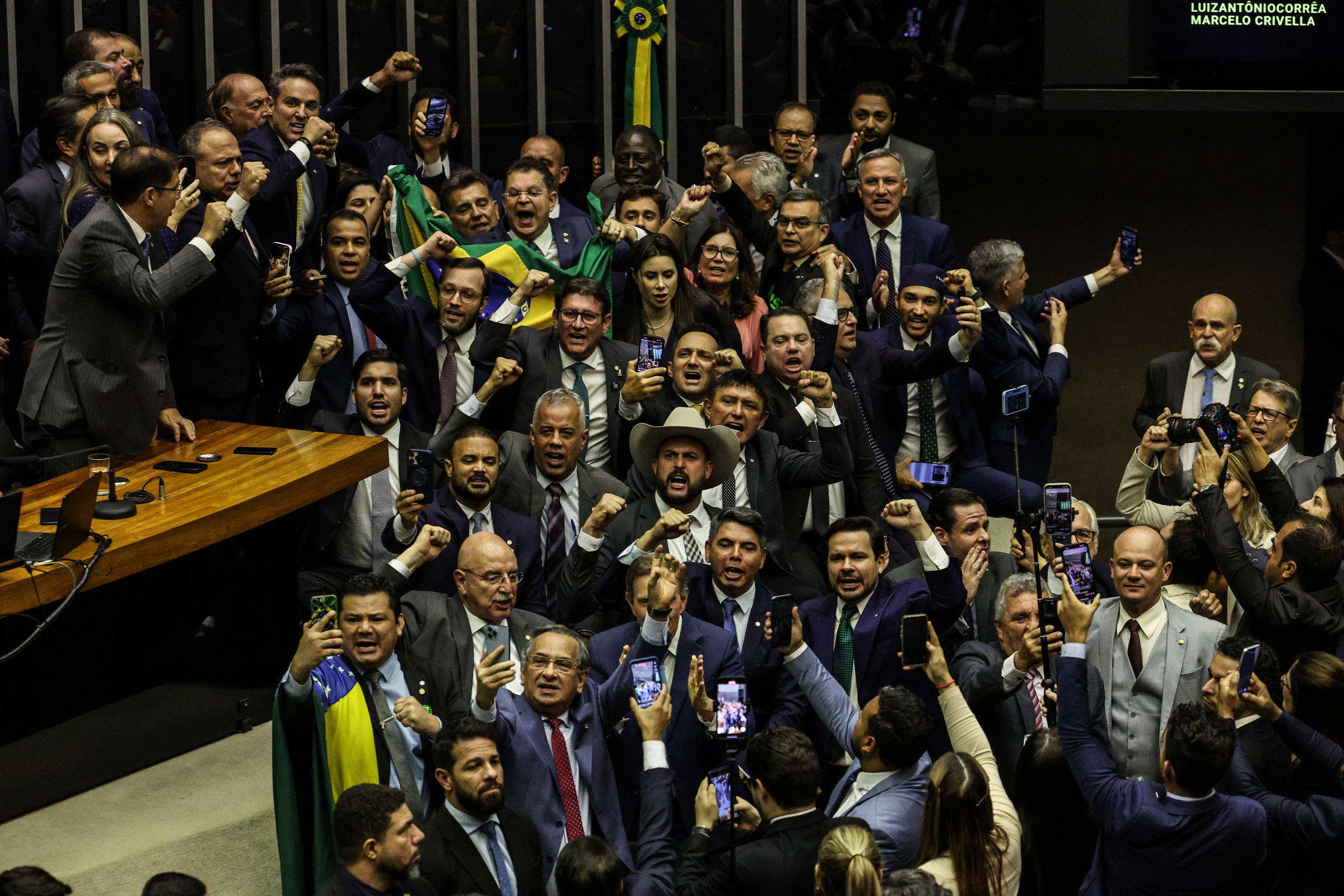 Governistas Defendem Urgência na Anistia em Meio a Debates Políticos – 18/09/2025