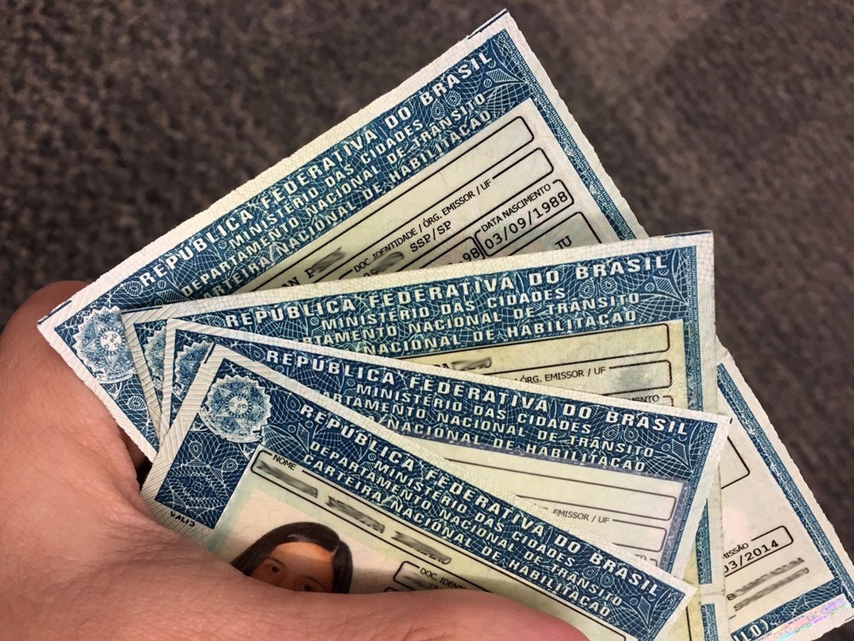Detran-GO notifica 900 motoristas sobre suspensão da CNH