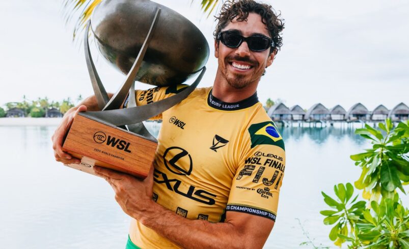 Yago Dora ressalta a supremacia brasileira no surfe, inspirado por Ronaldo