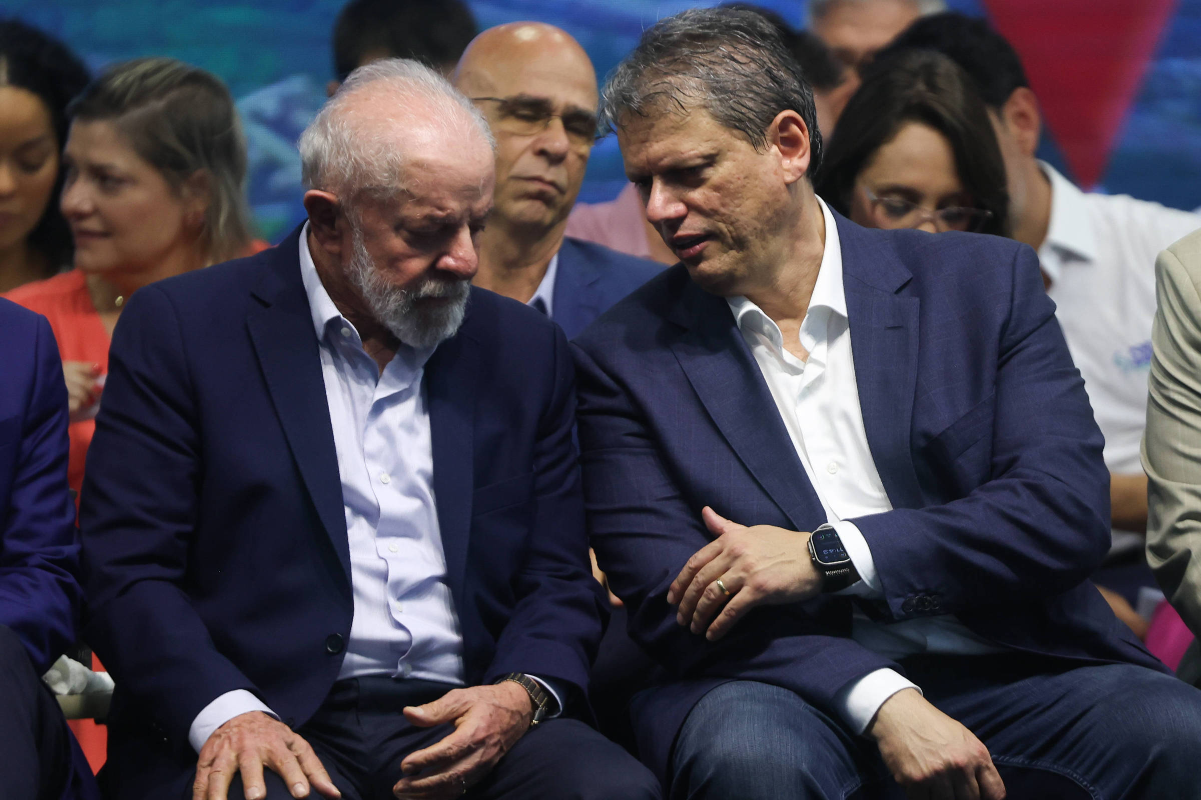 Tarcísio Critica Taxa de Juros do Programa de Lula para a Classe Média – 24 de Outubro de 2025