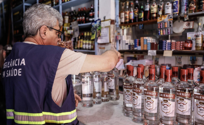 Setor de Metanol em Alerta com Possível Proibição de Venda de Bebidas em 2025