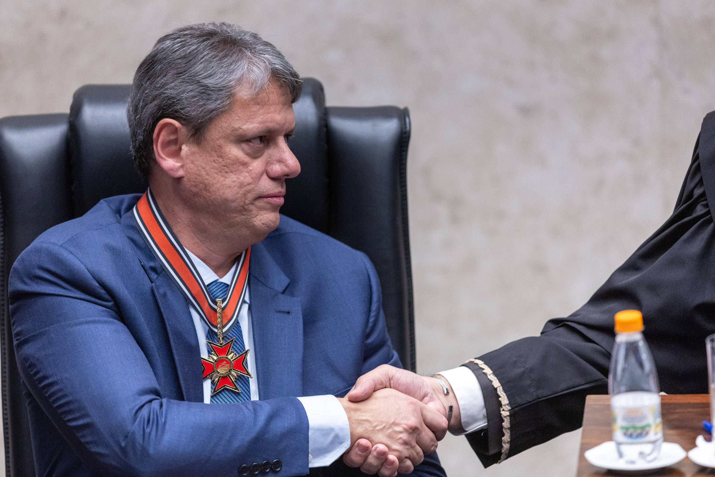 Tarcísio de Freitas Aciona STF Após Críticas a Alexandre de Moraes