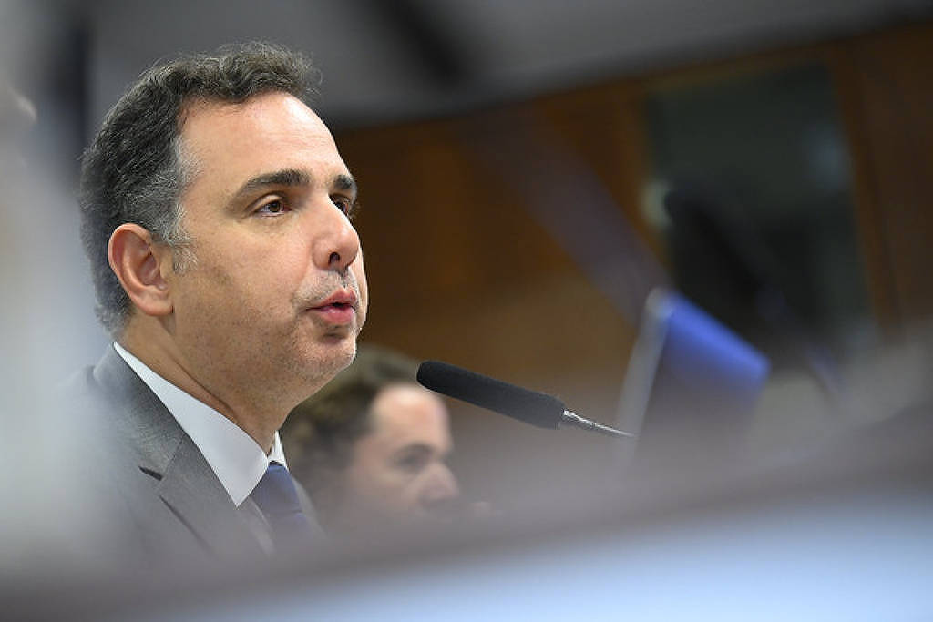 Pacheco afirma honra ao STF e destaca que decisão cabe a Lula – 16/10/2025 – Política