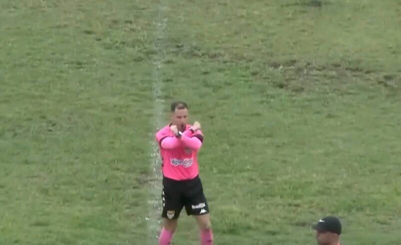 Mulher é detida por racismo durante partida do Campeonato Paulista Sub-12 – 20/10/2025 – Esporte