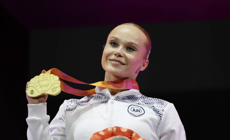 Mundial de Ginástica: Atleta russa conquista ouro em competição sem Rebeca e Biles – 23/10/2025 – Esporte