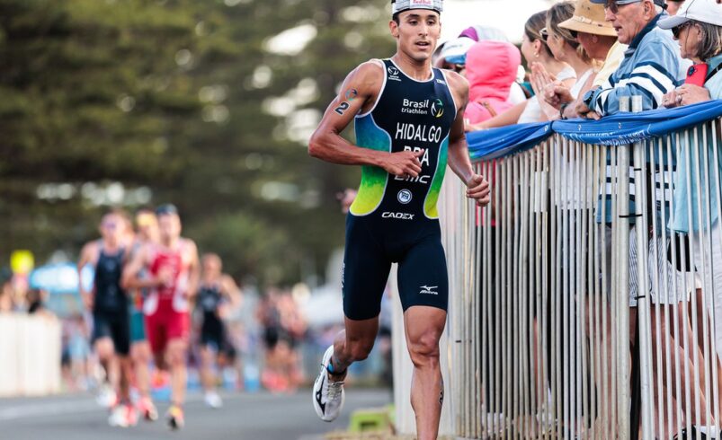 Miguel Hidalgo conquista vice-campeonato mundial no triatlo