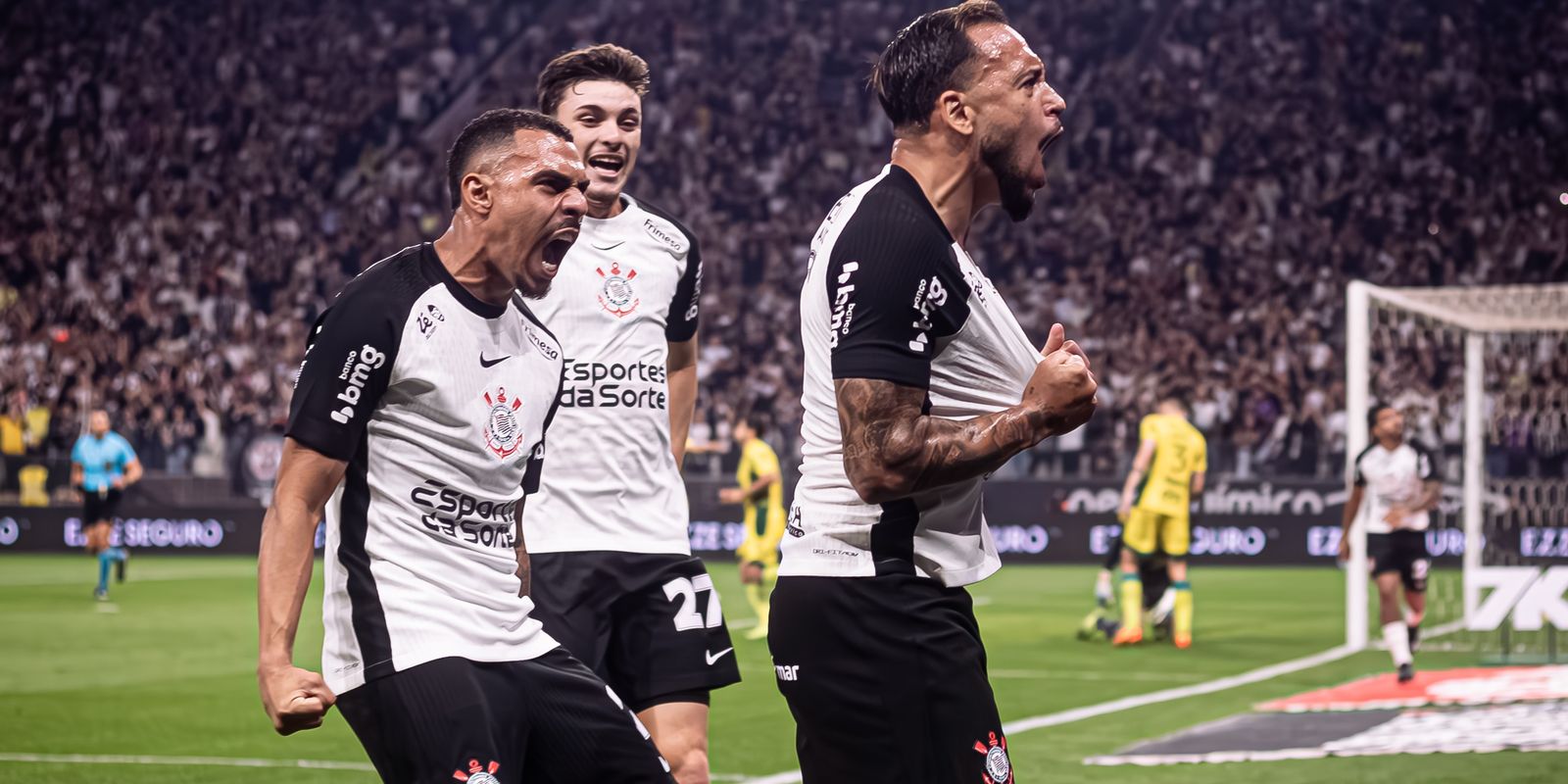 Corinthians conquista vitória em casa no Brasileirão após sete jogos sem triunfos