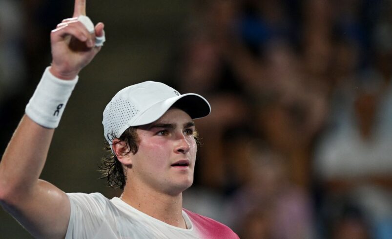 Fonseca avança às quartas de final na Basileia com desistência do adversário