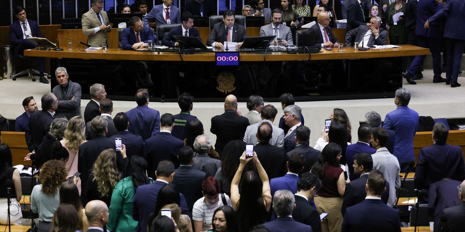 Congresso Nacional Rejeita 52 Vetos ao Projeto de Lei de Licenciamento Ambiental