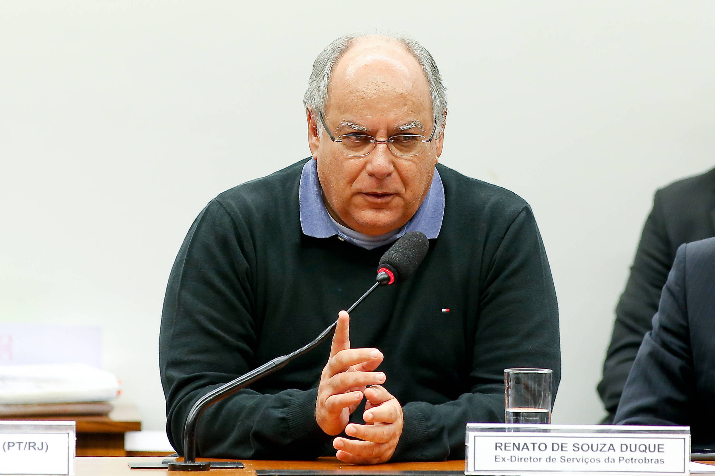 Gilmar Mendes Suspende Julgamento de Ações da Lava Jato Relativas a Duque em 10 de Novembro de 2025